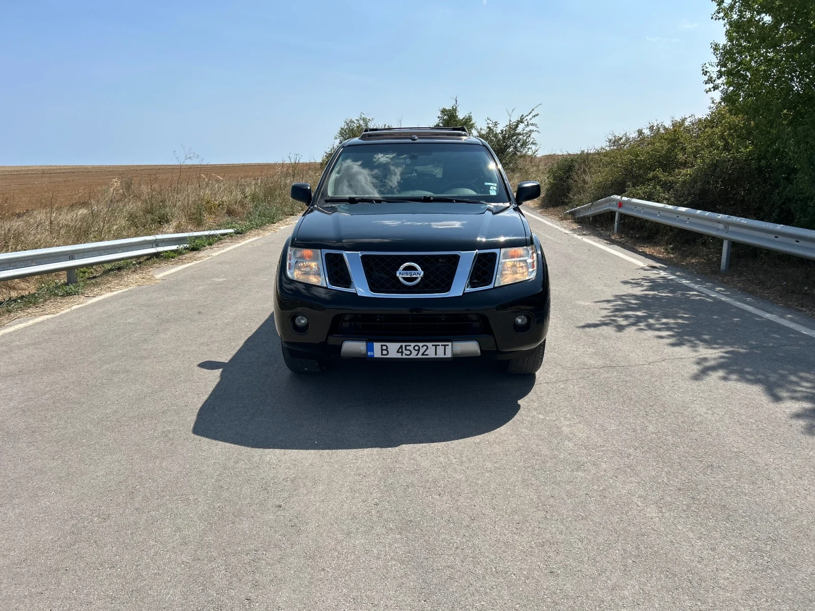 Nissan Pathfinder 5.6 V8 LE/ LPG, снимка 1