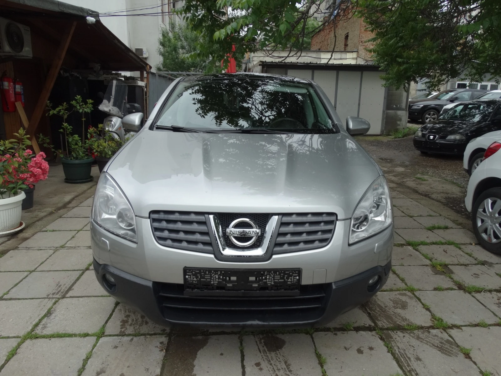 Nissan Qashqai 2.0I - изображение 2