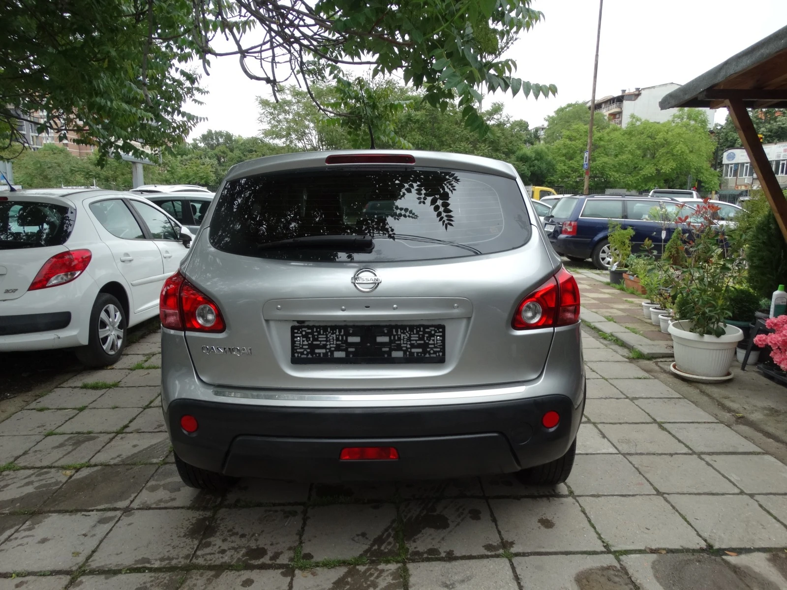 Nissan Qashqai 2.0I - изображение 5