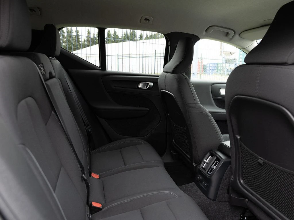 Volvo XC40 T5/261HP/INSCRIPTION/LED/NAVI/CAM/267vpr | Mobile.bg   12