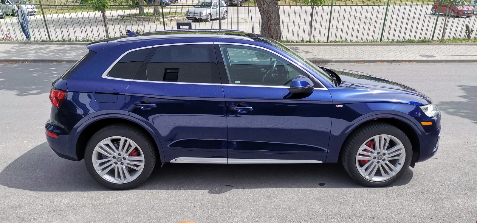 Audi Q5 2.0 TFSI PREMIUM PLUS - изображение 4