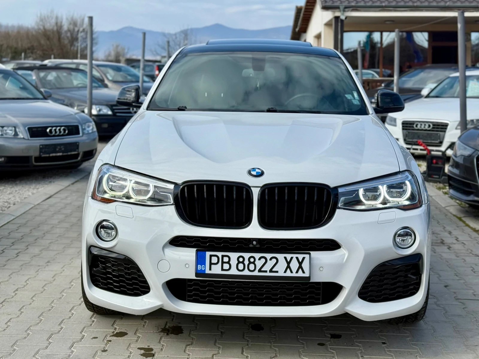 BMW X4 M40I* Брутална* Лизинг* Бартер* Топ* Обслужена*  - изображение 2