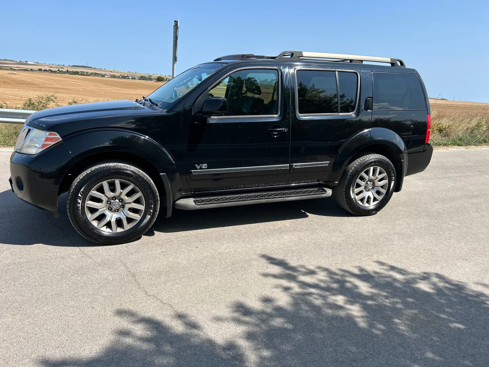 Nissan Pathfinder 5.6 V8 LE/ LPG - изображение 2