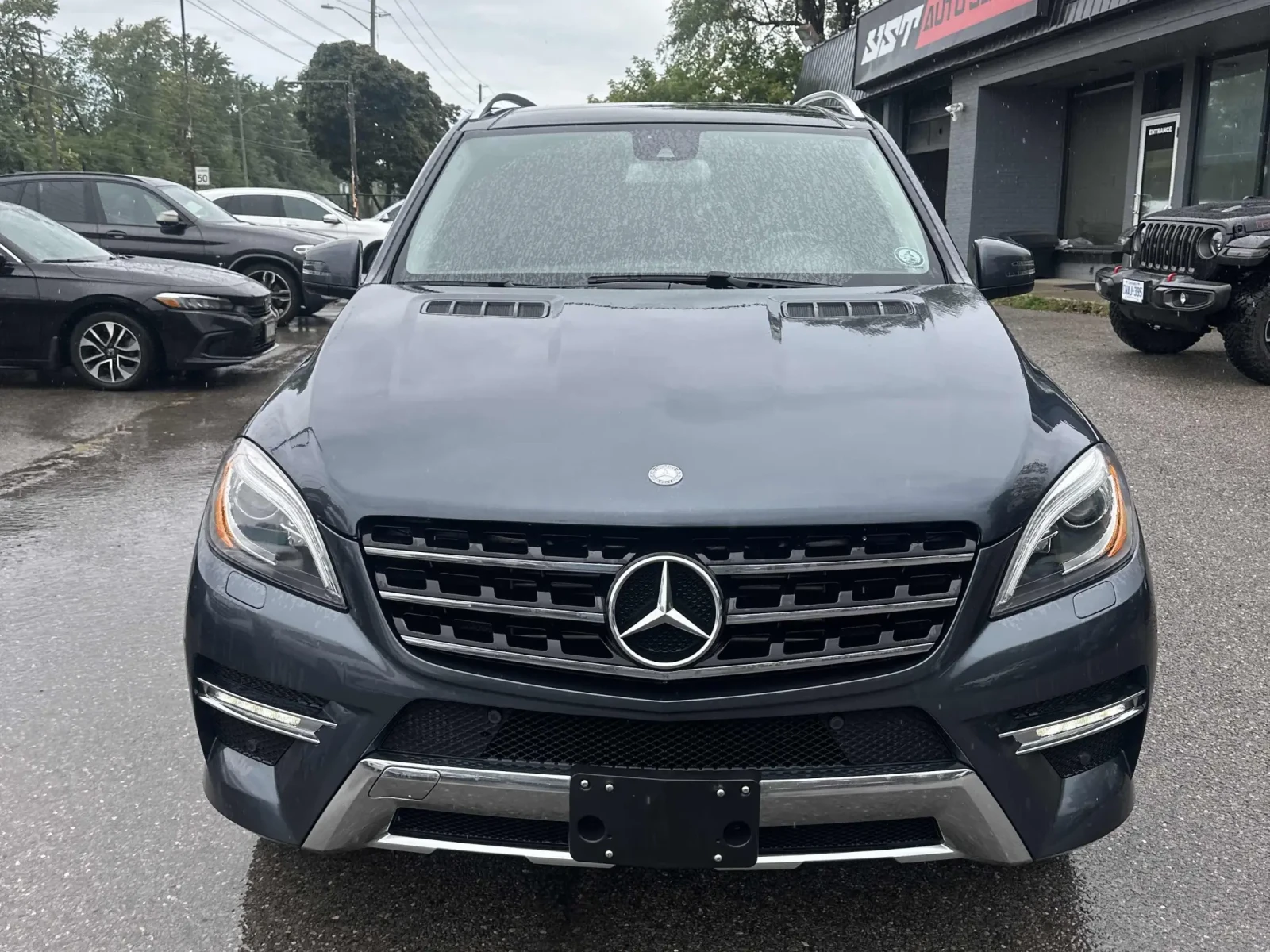 Mercedes-Benz ML 350 * CARFAX* АВТОФИНАНСИРАНЕ БЕЗ ПЪРВОНАЧАЛНА ВНОСКА! - изображение 5