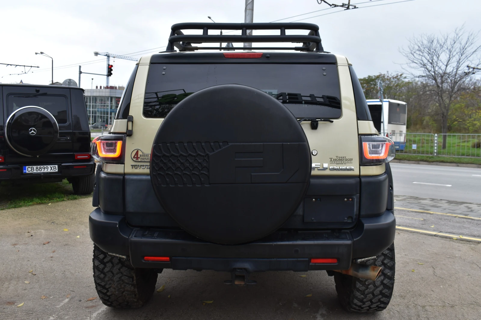 Toyota Fj cruiser 4.0i* V6* AUTOMAT* A-TRACK* 3''SUSPENSION* - изображение 6