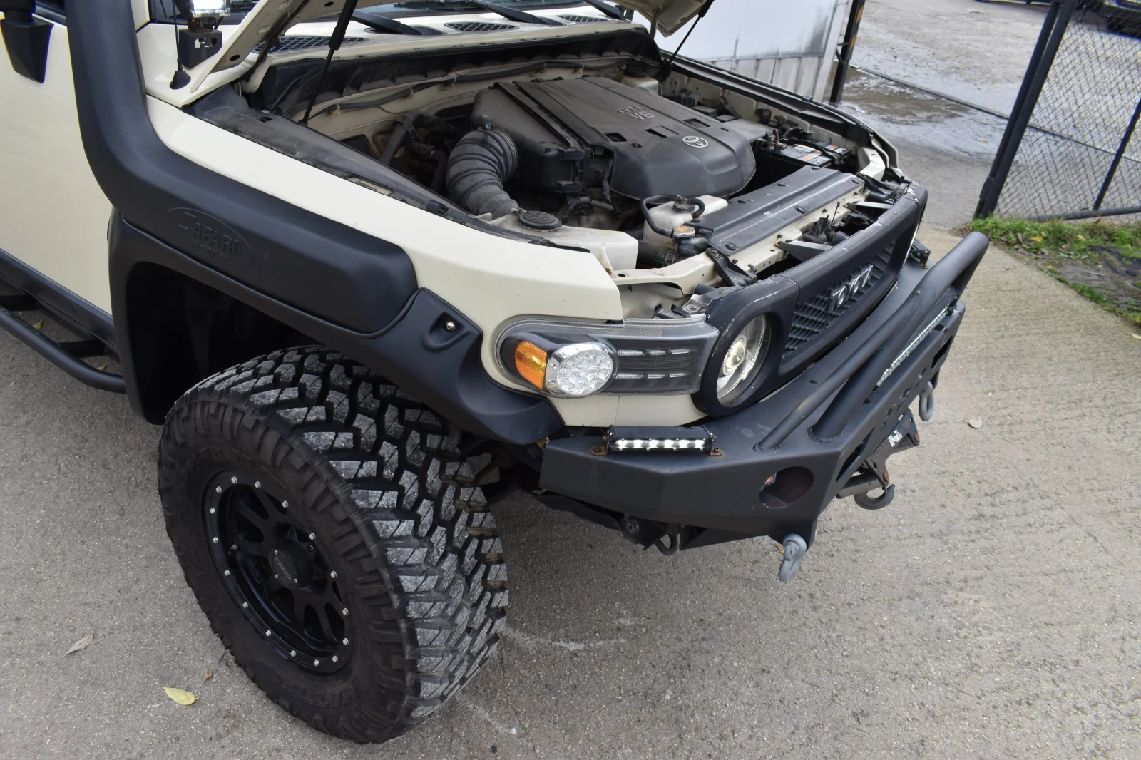 Toyota Fj cruiser 4.0i* V6* AUTOMAT* A-TRACK* 3''SUSPENSION* | Mobile.bg   11