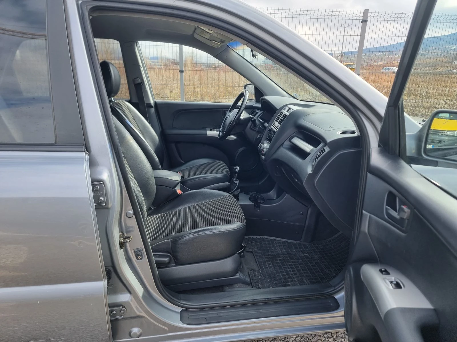 Kia Sportage 2.0 16V 4X4 ACTIVE | Mobile.bg � ����������� 9