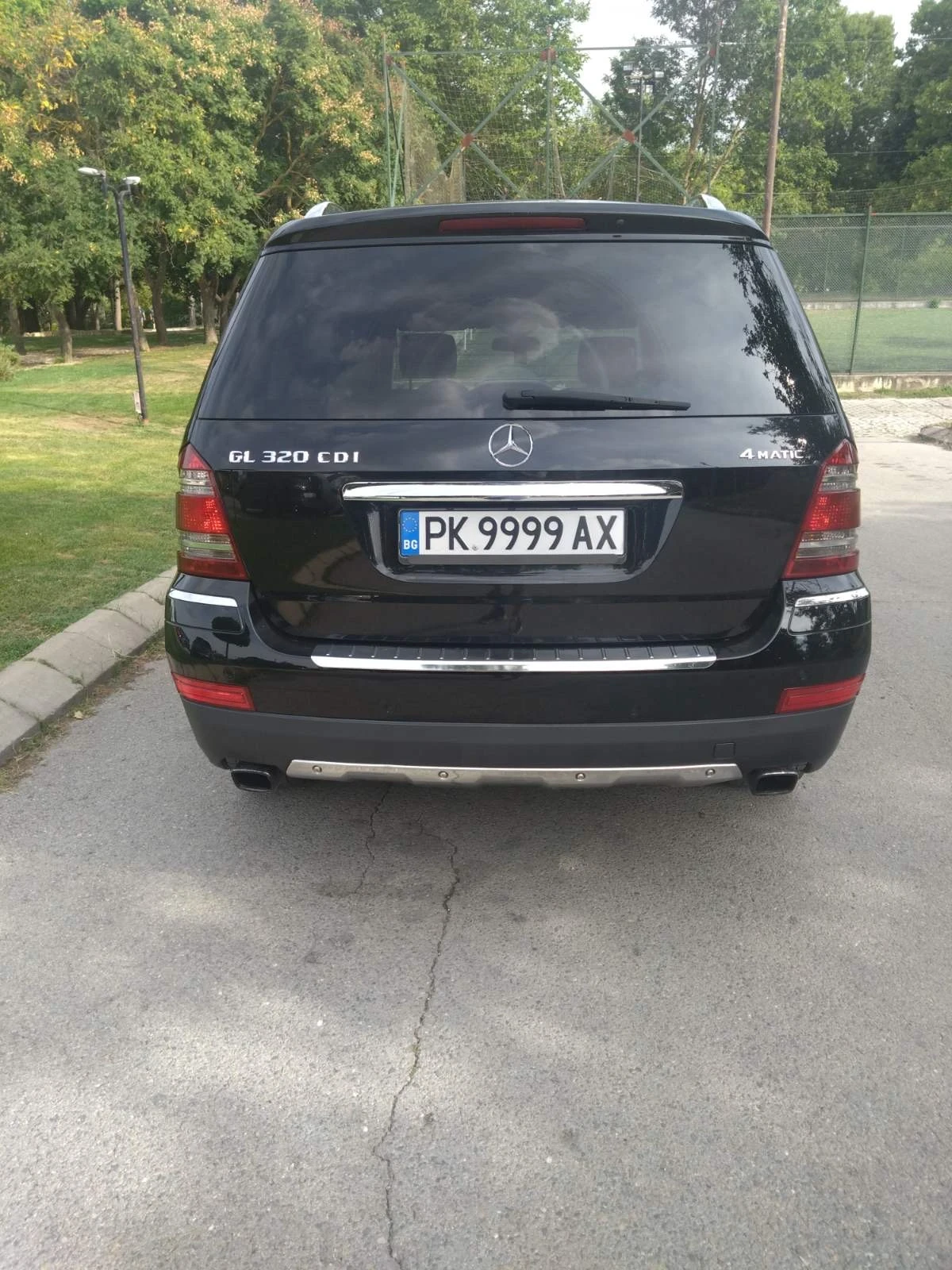 Mercedes-Benz GL 320, снимка 8 - Автомобили и джипове - 53910463