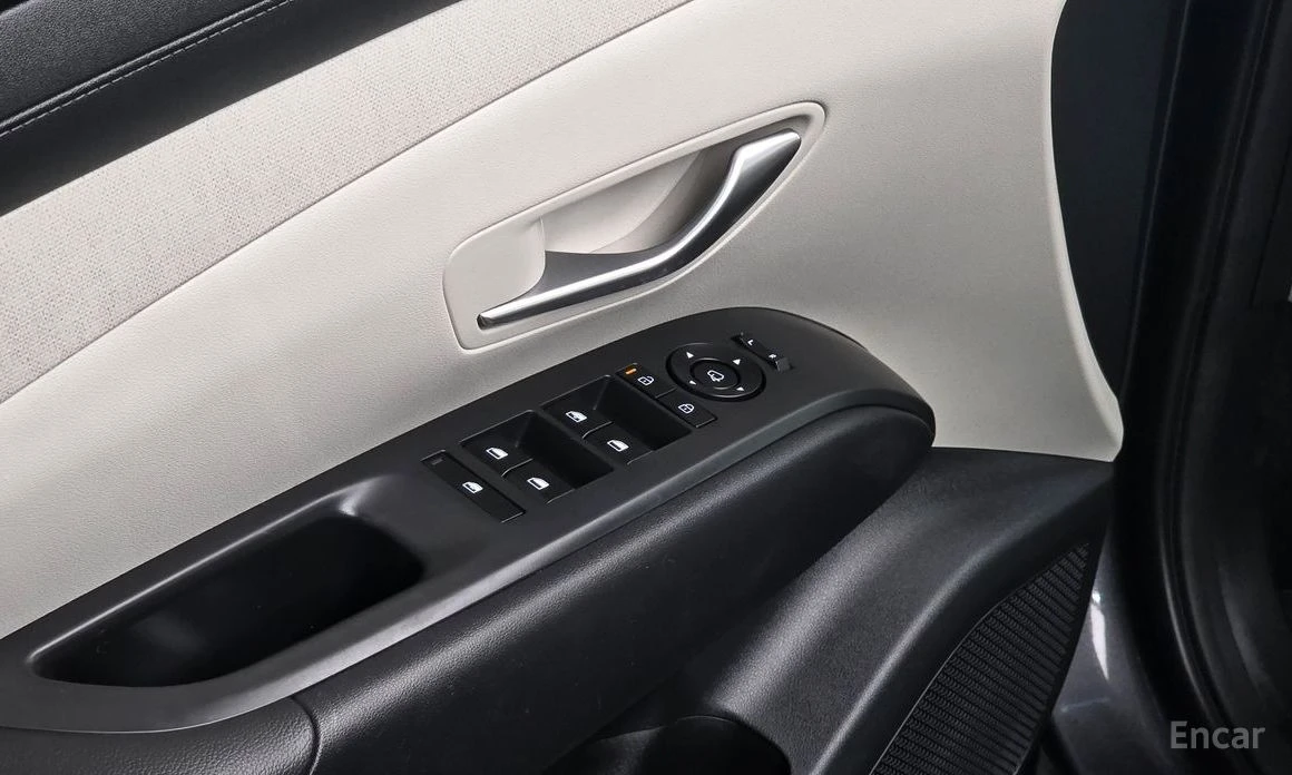 Hyundai Tucson ОБДУХВАНЕ* DIGITAL* КАМЕРА* ДИСТРОНИК* СЛЕД НА ЛЕН, снимка 17 - Автомобили и джипове - 53979076