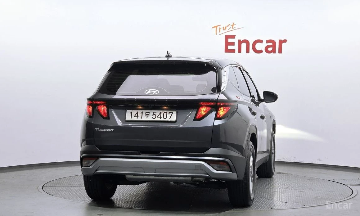 Hyundai Tucson ОБДУХВАНЕ* DIGITAL* КАМЕРА* ДИСТРОНИК* СЛЕД НА ЛЕН, снимка 4 - Автомобили и джипове - 53979076