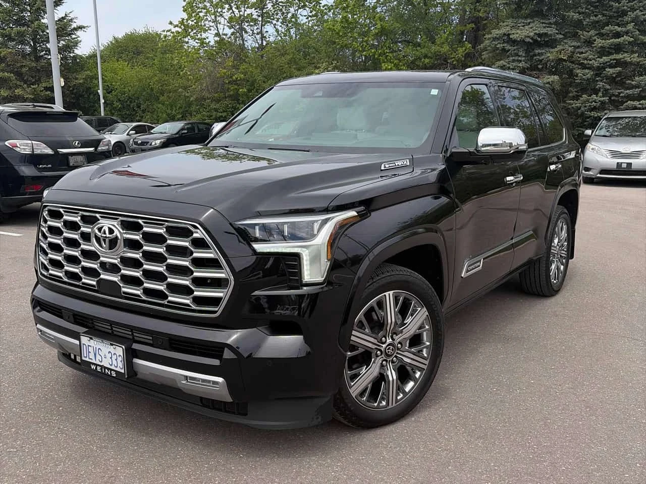 Toyota Sequoia Platinum 4WD / 360 / DISTRONIC / ОБДУХВАНЕ 