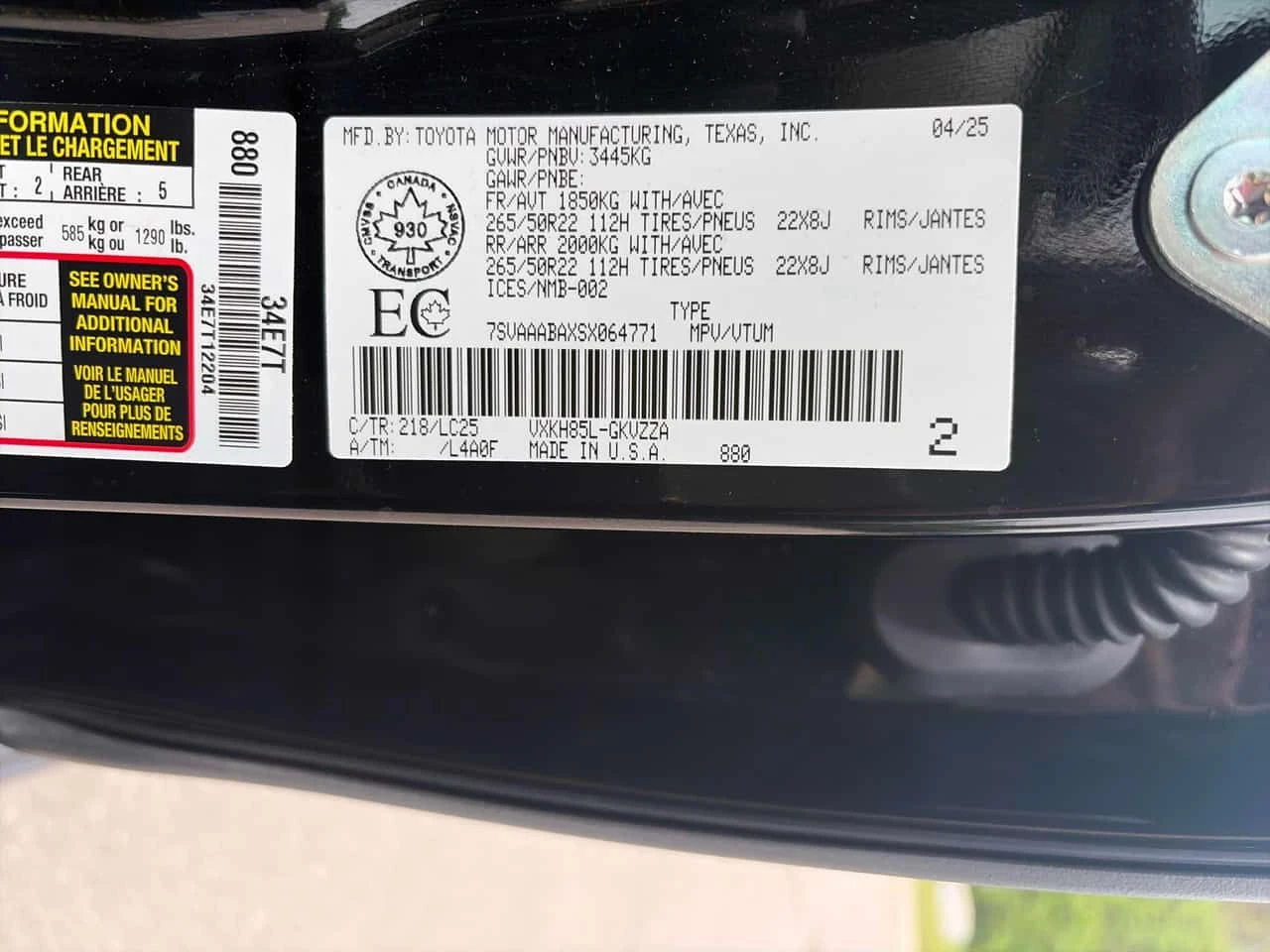 Toyota Sequoia Platinum 4WD / 360 / DISTRONIC / ОБДУХВАНЕ , снимка 10 - Автомобили и джипове - 54651779
