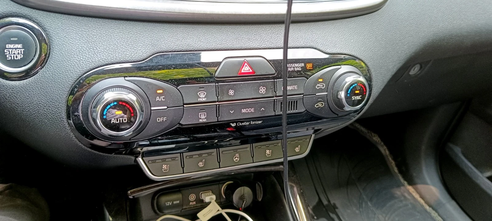 Kia Sorento, снимка 15 - Автомобили и джипове - 55019314