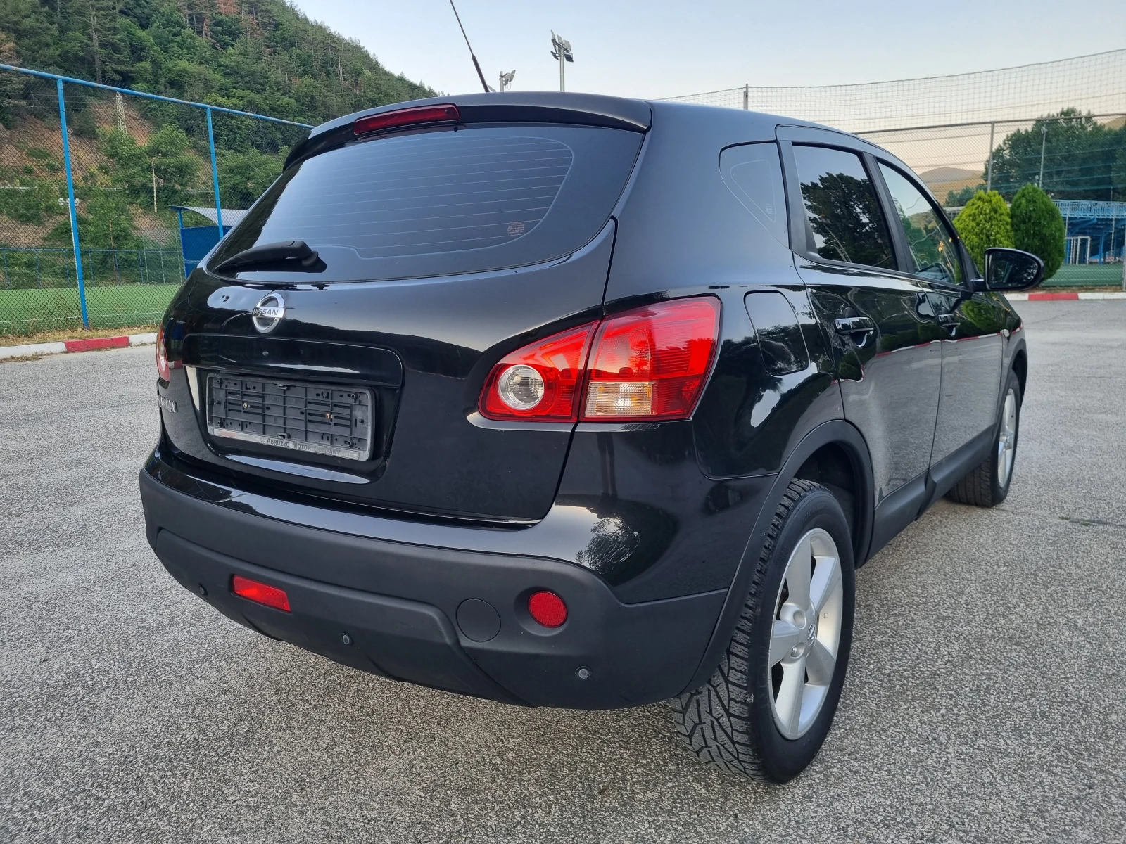 Nissan Qashqai 2.0/GAZ/4X4, снимка 7 - Автомобили и джипове - 55064526