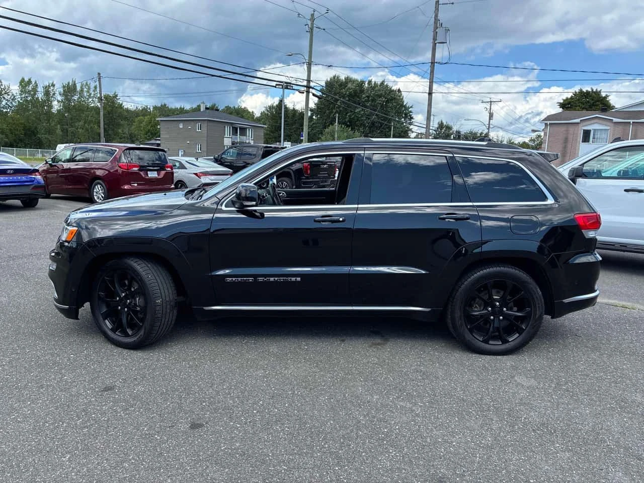 Jeep Grand cherokee SUMMIT* DISTRONIC* ОБУДХВАНЕ* CARFAX* , снимка 2 - Автомобили и джипове - 55664784