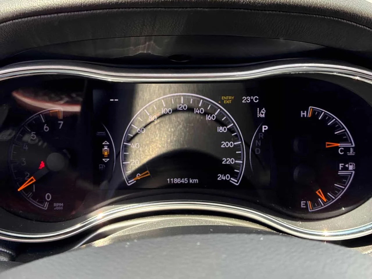 Jeep Grand cherokee SUMMIT* DISTRONIC* ОБУДХВАНЕ* CARFAX* , снимка 8 - Автомобили и джипове - 55664784