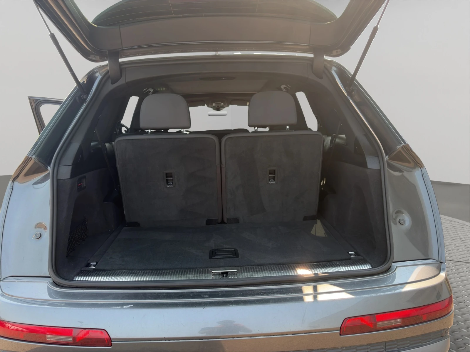 Audi Q7 55 TFSI quattro, снимка 14 - Автомобили и джипове - 56096682