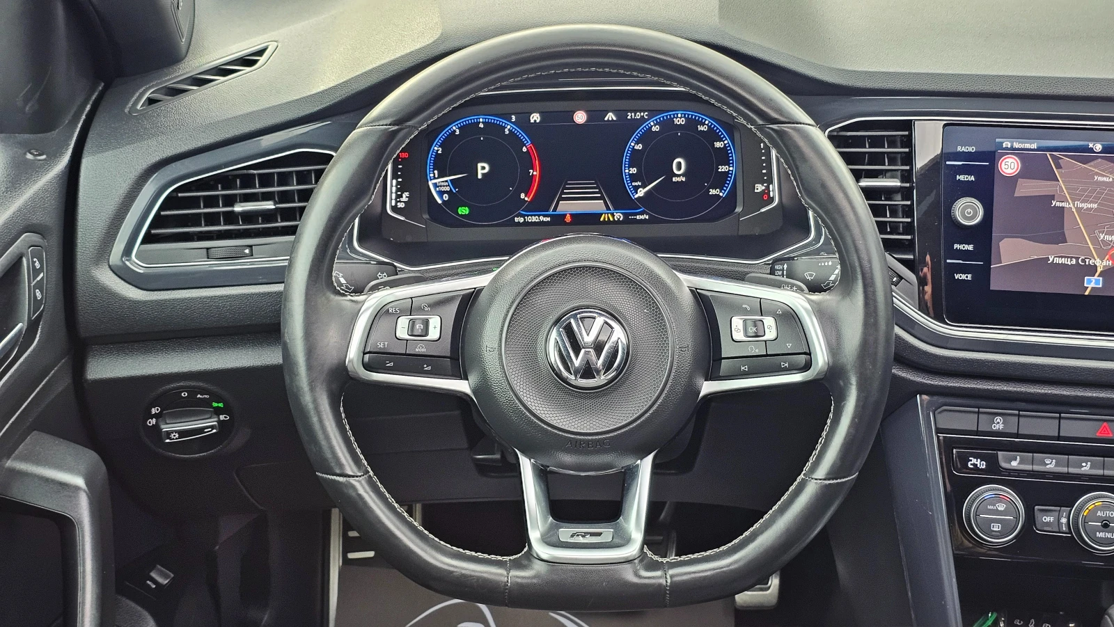 VW T-Roc R-Line 2.0TSi 4�4 7DSG CH-���������� �� ���-������ | Mobile.bg � ����������� 10