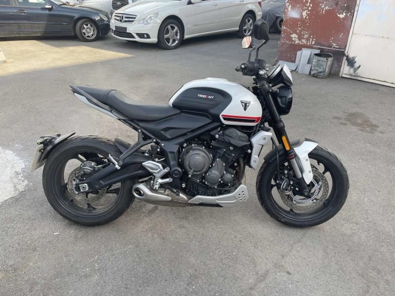 Triumph Trident