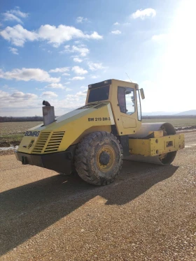 Валяк BOMAG 219, снимка 4
