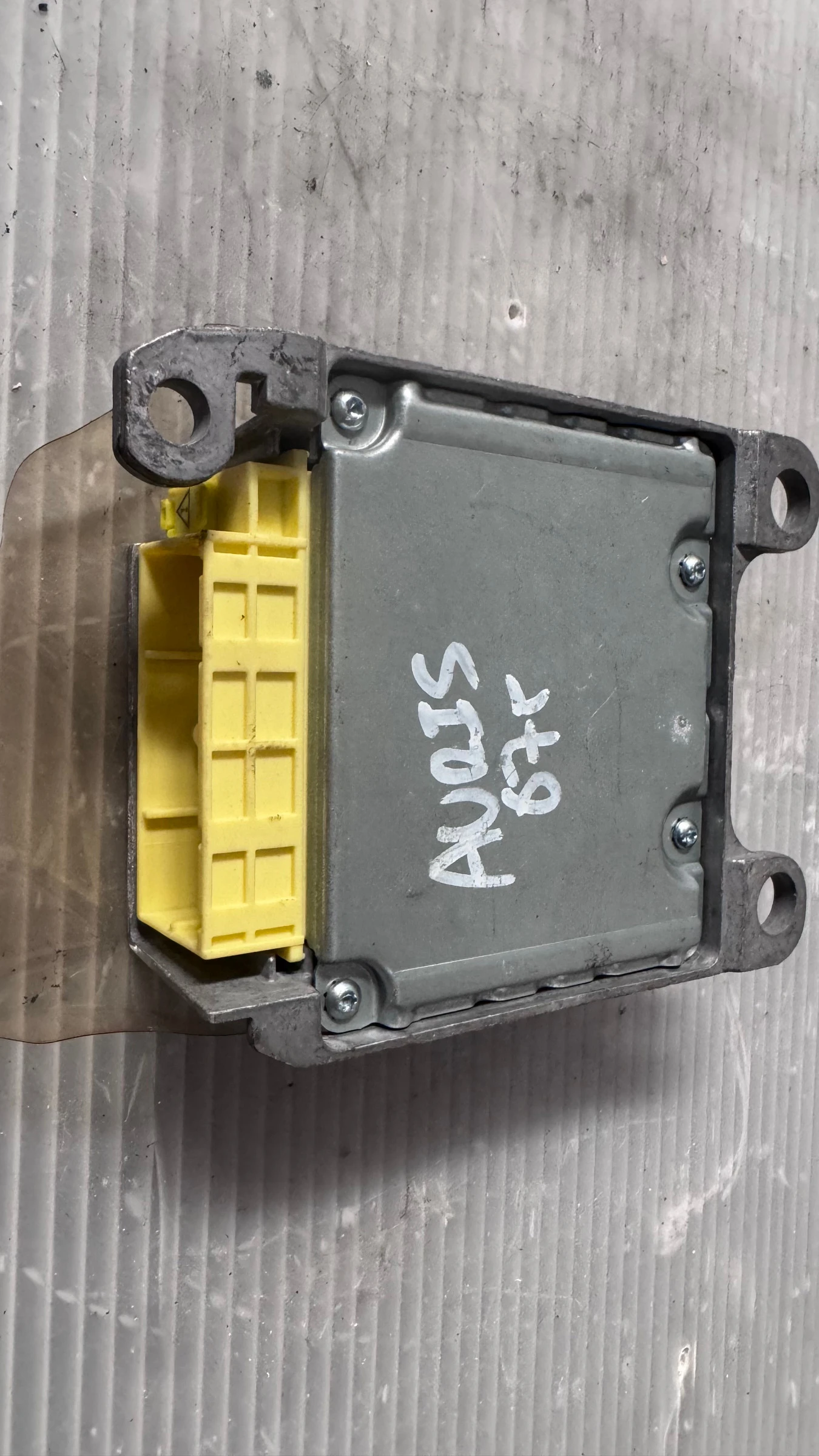 Airbag  /  /  a Toyota Auris - 215537-106 /  89170-02560 | Mobile.bg   2