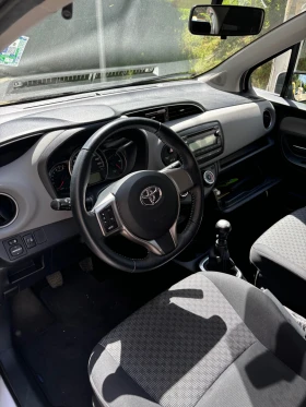 Toyota Yaris, снимка 2