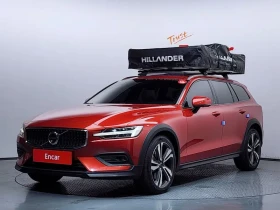 Volvo V60 Cross Country 2Nd Generation B5 Pro Awd, снимка 1