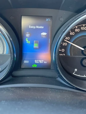 Toyota Auris, снимка 9