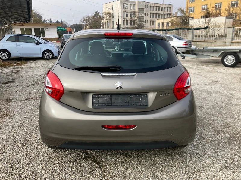 Peugeot 208 1.4-HDI-68kc, снимка 6 - Автомобили и джипове - 47314356