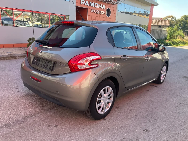 Peugeot 208 1.4-HDI-68kc, снимка 5 - Автомобили и джипове - 47314356