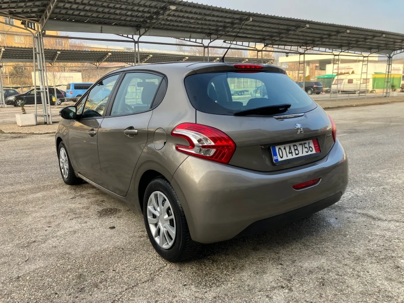 Peugeot 208 1.4-HDI-68kc, снимка 7 - Автомобили и джипове - 47314356