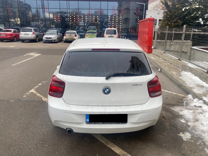 BMW 116 2.0D, снимка 5 - Автомобили и джипове - 48727594