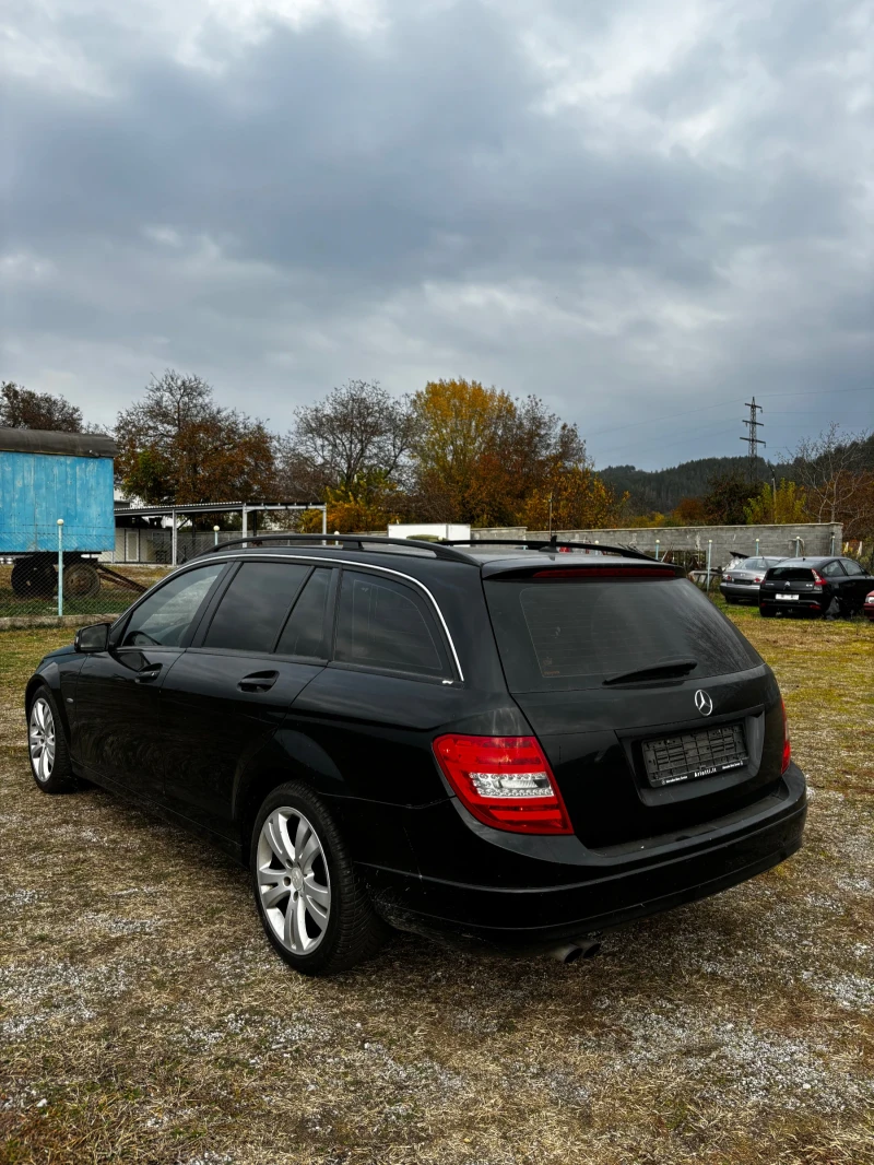 Mercedes-Benz C 180 2.2CDI 120кс , автоматик , Италия !, снимка 4 - Автомобили и джипове - 48853676