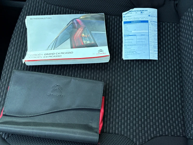 Citroen C4 Picasso 1.6i FACELIFT* LED* EXCLUSIVE* 189 000км* , снимка 15 - Автомобили и джипове - 50983692