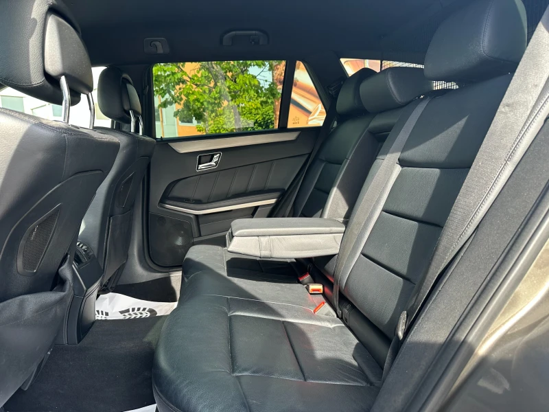 Mercedes-Benz E 350 3.0d 231 к.с., снимка 9 - Автомобили и джипове - 51520310
