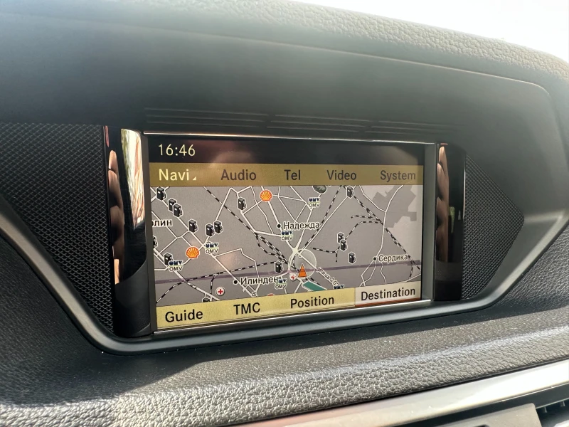 Mercedes-Benz E 350 3.0d 231 к.с., снимка 14 - Автомобили и джипове - 51520310