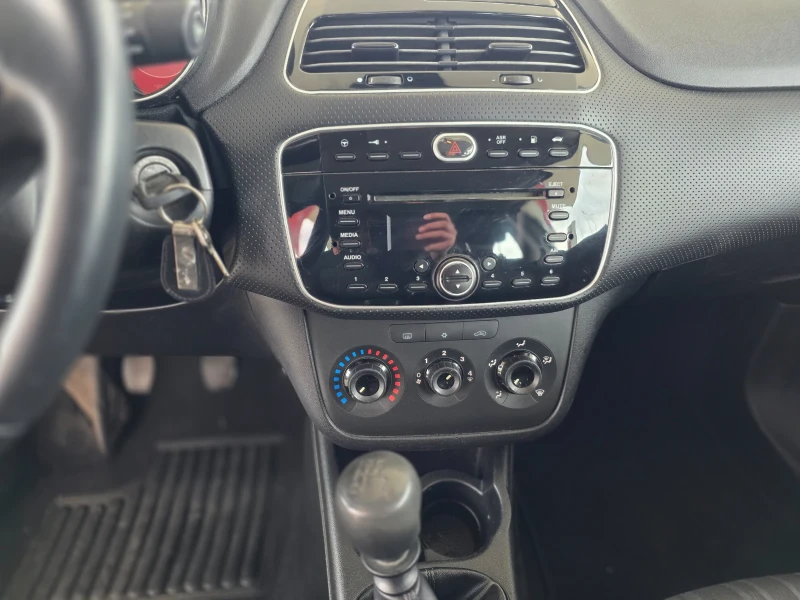 Fiat Punto, снимка 10 - Автомобили и джипове - 52018622