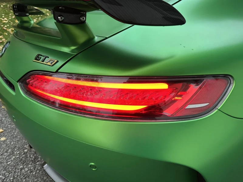 Mercedes-Benz AMG GT R CERAMIC / DOWNPIPE / STAGE 2 / 700кс, снимка 16 - Автомобили и джипове - 52343586