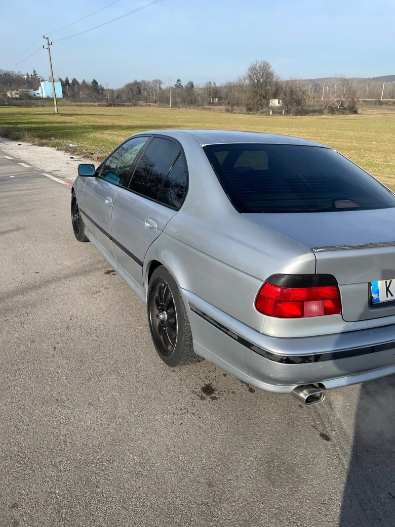 BMW 520 E 39, снимка 7 - Автомобили и джипове - 52838281