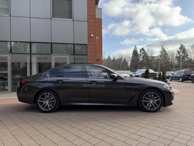 BMW 530 d xDrive, снимка 4 - Автомобили и джипове - 52884451