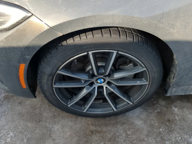 BMW 330 * 330I XDRIVE * CARFAX * ЦЕНА ДО БГ, снимка 12 - Автомобили и джипове - 53077235