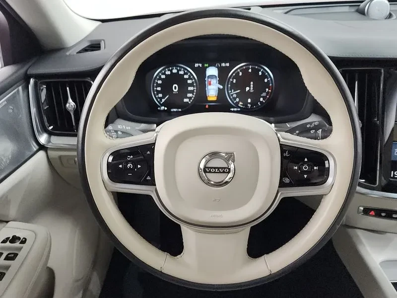Volvo V60 Cross Country 2Nd Generation B5 Pro Awd, снимка 14 - Автомобили и джипове - 55000437