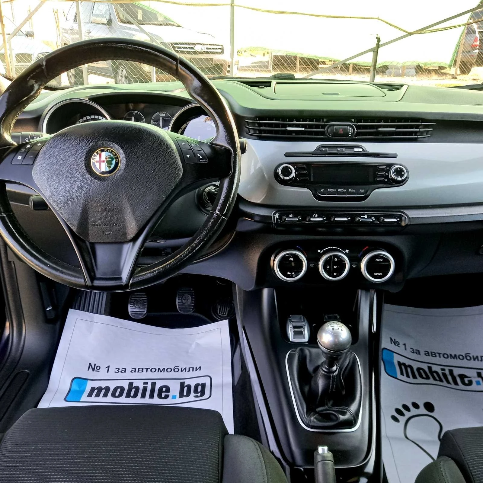 Alfa Romeo Giulietta 1.4i ТURBO/ГАЗОВ ИНЖЕКЦИОН | Mobile.bg — изображение 11