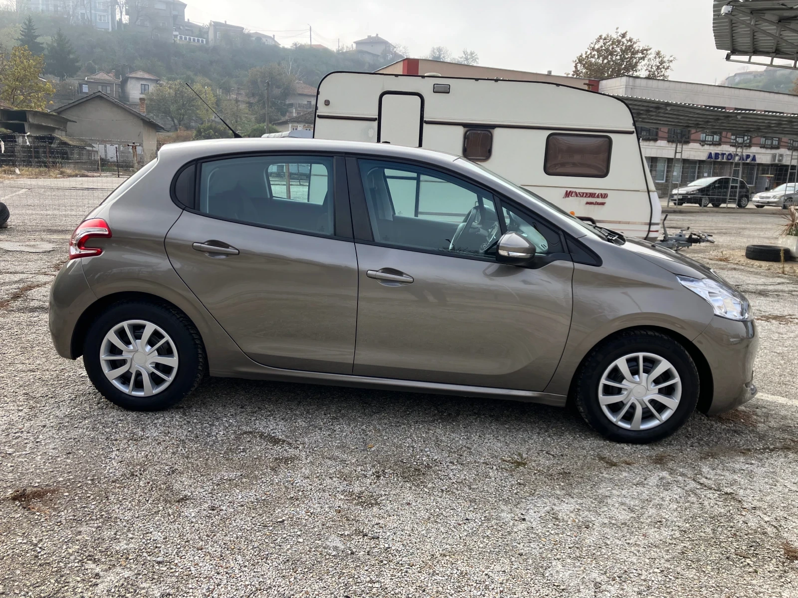 Peugeot 208 1.4-HDI-68kc - изображение 4