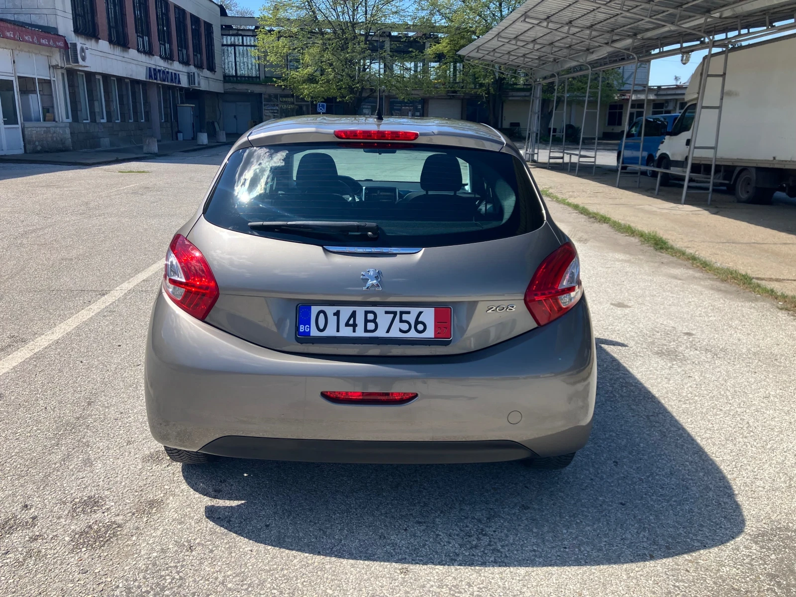 Peugeot 208 1.4-HDI-68kc - изображение 6