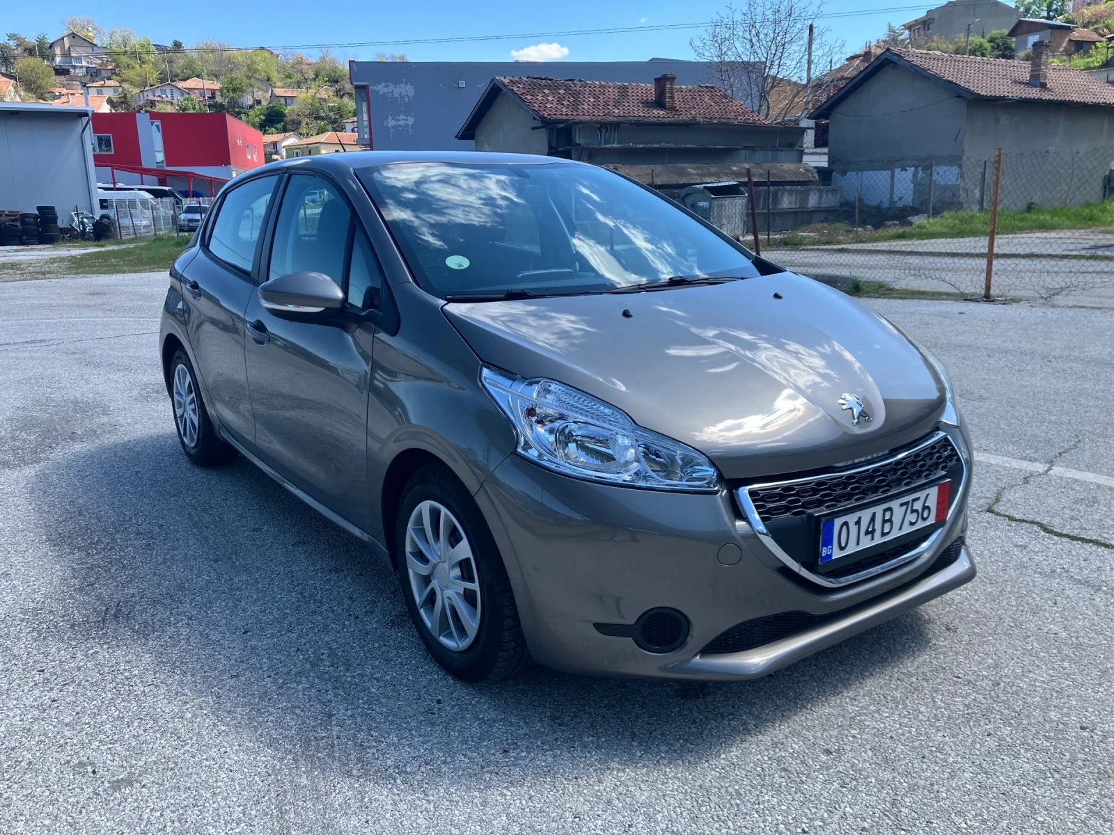 Peugeot 208 1.4-HDI-68kc - изображение 3