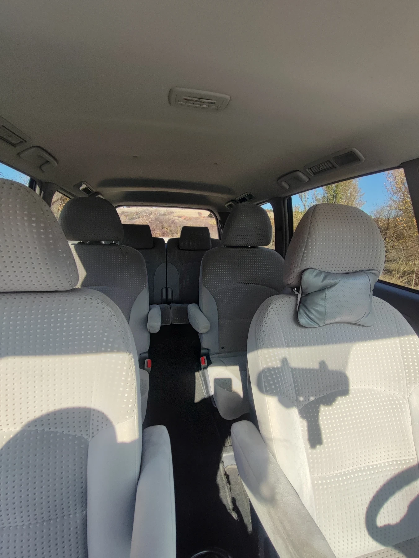 Mitsubishi Grandis 2.4 i. 16V MIVEC* 5+ 1* ГАЗ | Mobile.bg — изображение 11