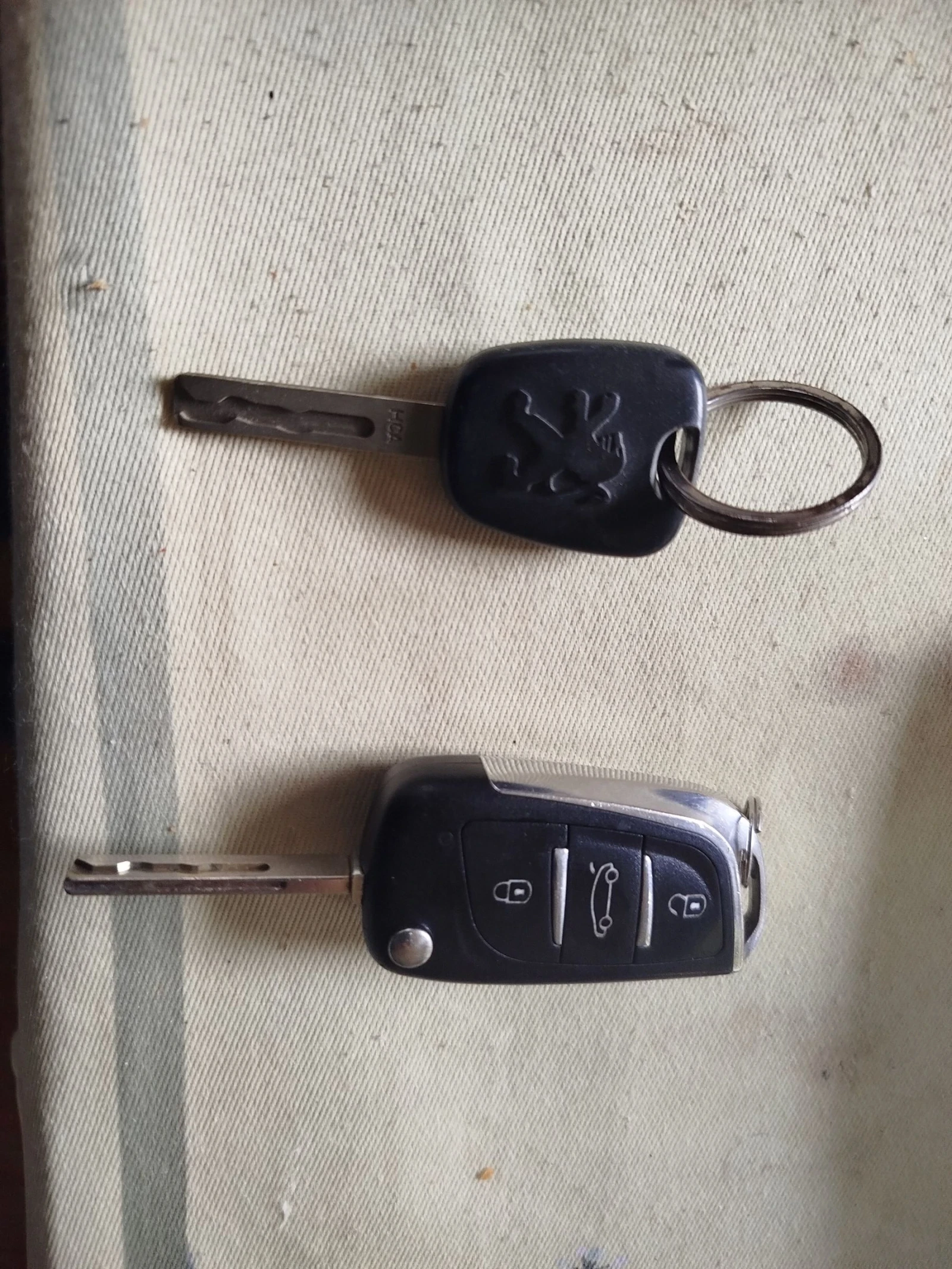 Peugeot 207 Peugeot 207 1.6i SW OUTDOOR PANORAMA | Mobile.bg   14