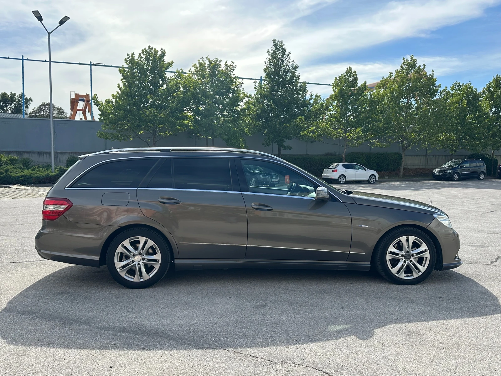 Mercedes-Benz E 350 3.0d 231 к.с. - изображение 5