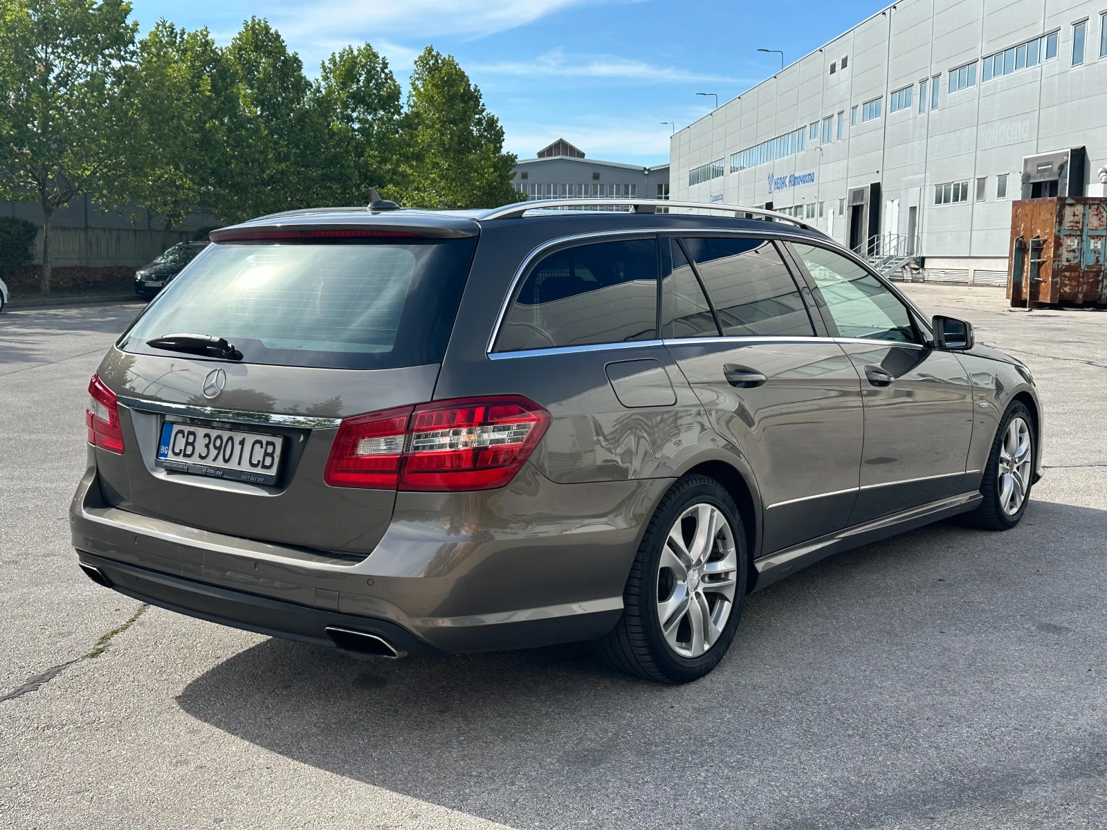 Mercedes-Benz E 350 3.0d 231 к.с. - изображение 4